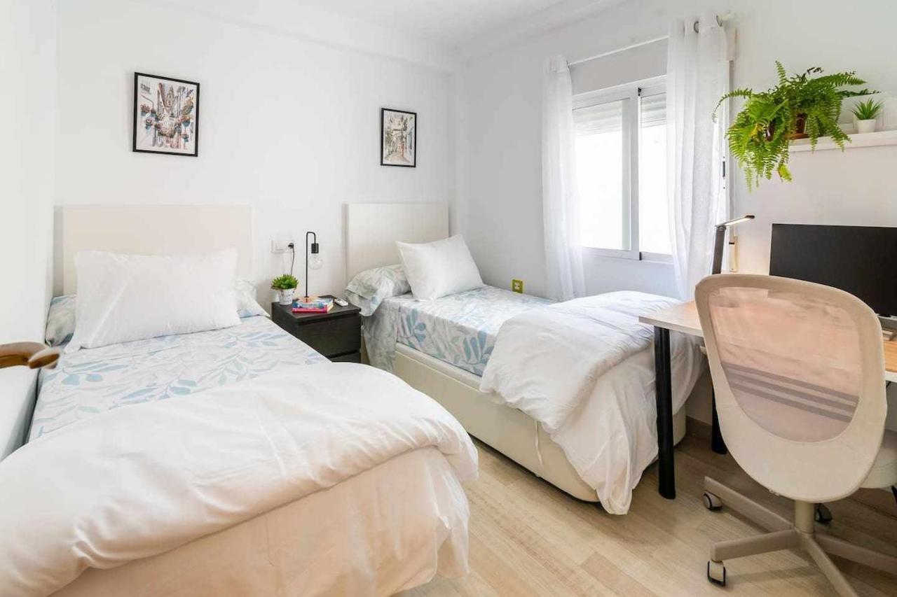 Apartamento A 500M De La Juderia Con Parking Córdova Exterior foto